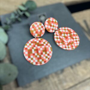 Boucles d'oreilles double rond damier corail