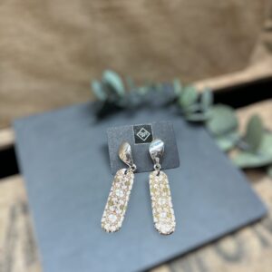 Boucles d'oreilles bâton crème